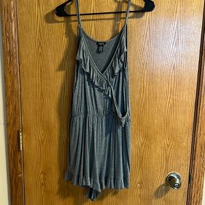 GRAY ROMPER
